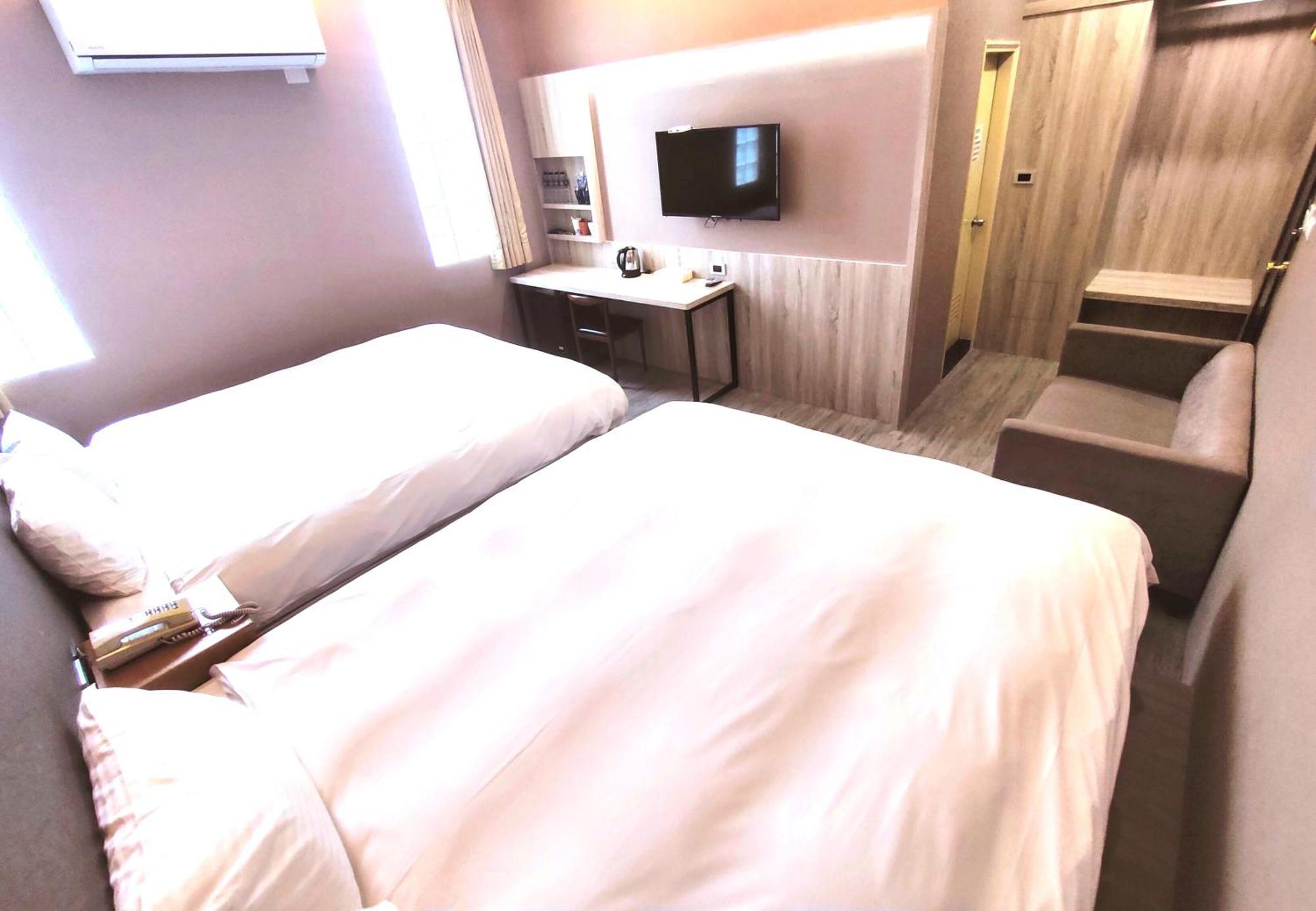 Aoike Hot Spring Hotel Jiaoxi Room photo